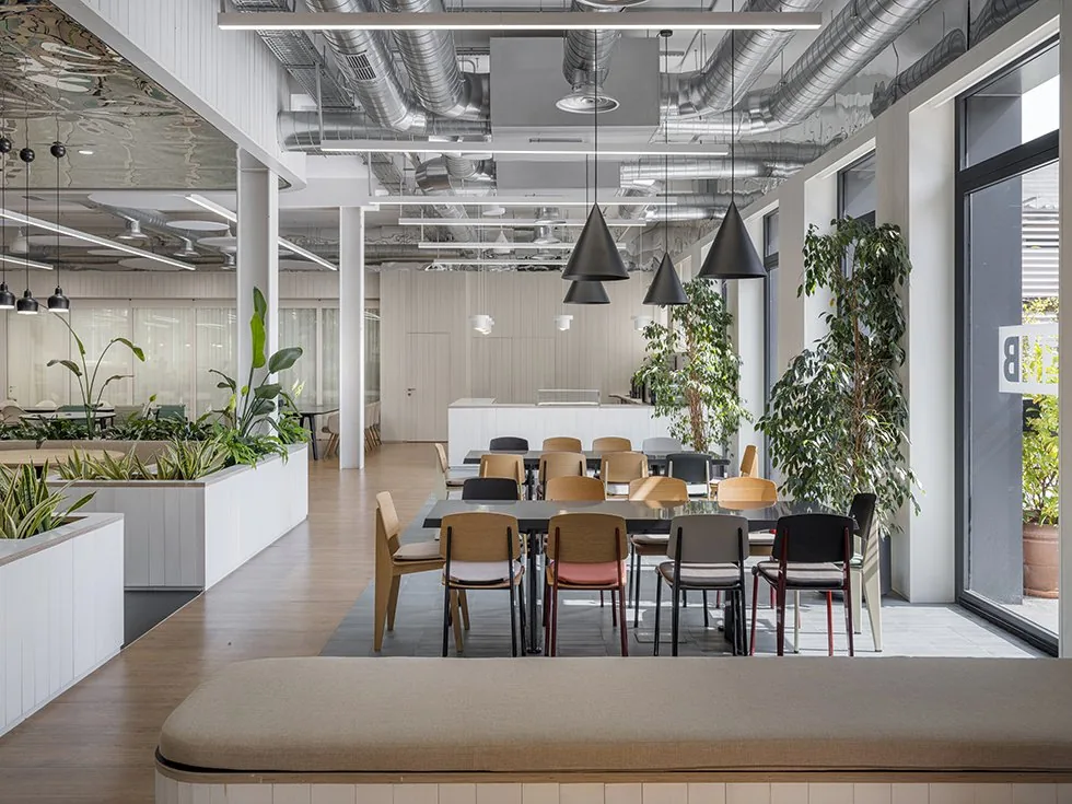 Interior Omnicom Media House